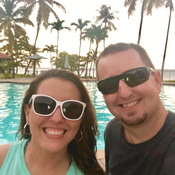 Meet your Posher, April - Picture 1 of 1